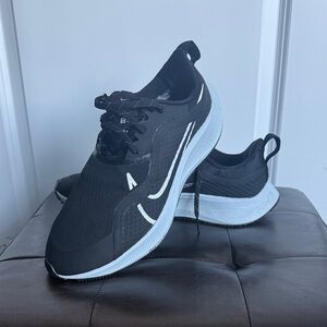 Men’s Nike Air Zoom Pegasus 37 Shield Running Trainers Sneakers